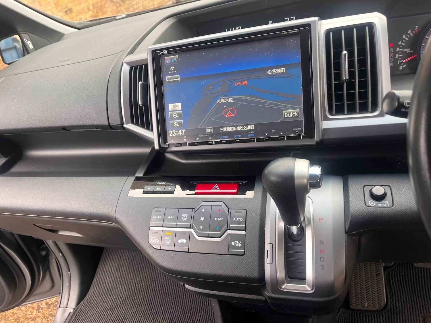 Used Honda Stepwagon for sale - 77278819: Photo 41