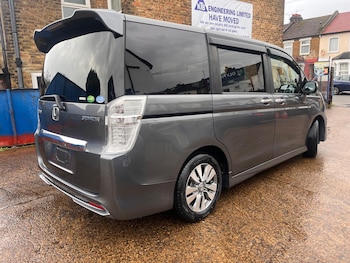 Used Honda Stepwagon 2013 for sale - 77278819: Photo