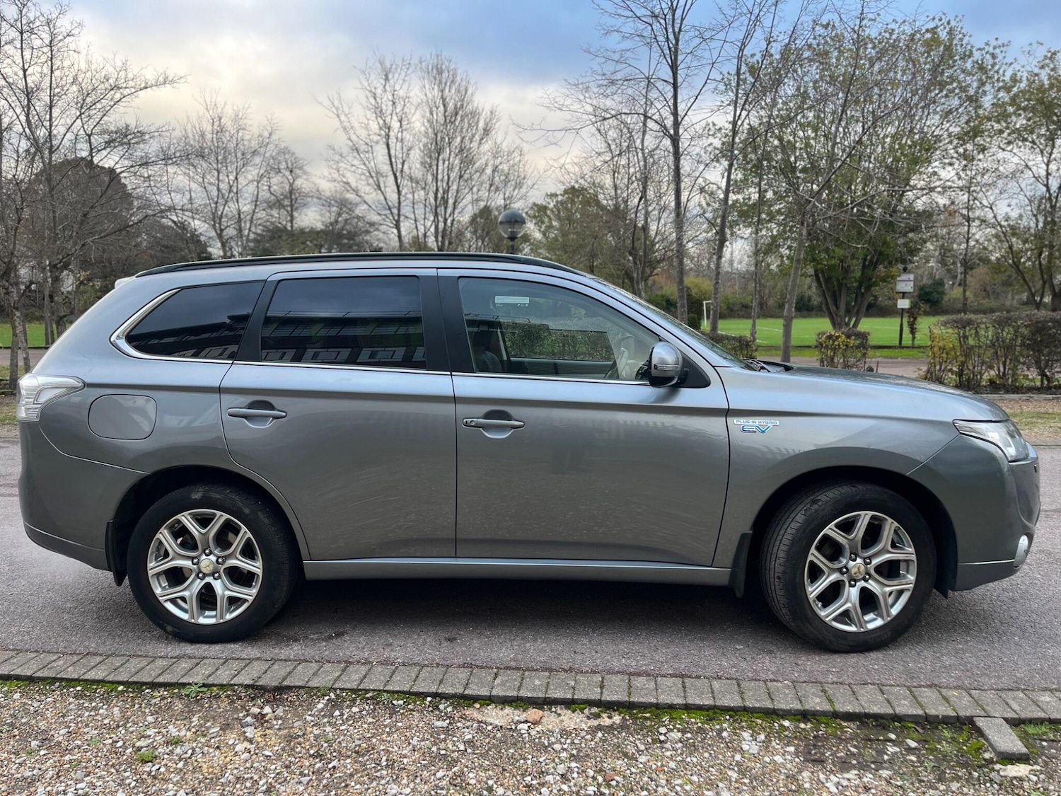 Used Mitsubishi Outlander 2015 for sale - 77084367: Photo 11