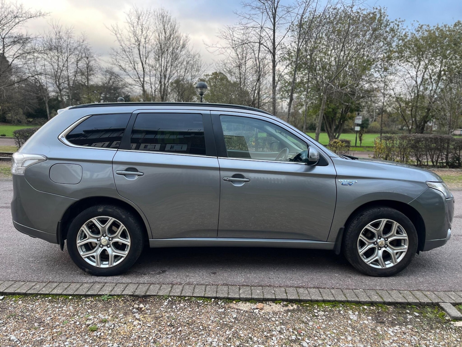 Used Mitsubishi Outlander 2015 for sale - 77084367: Photo 13