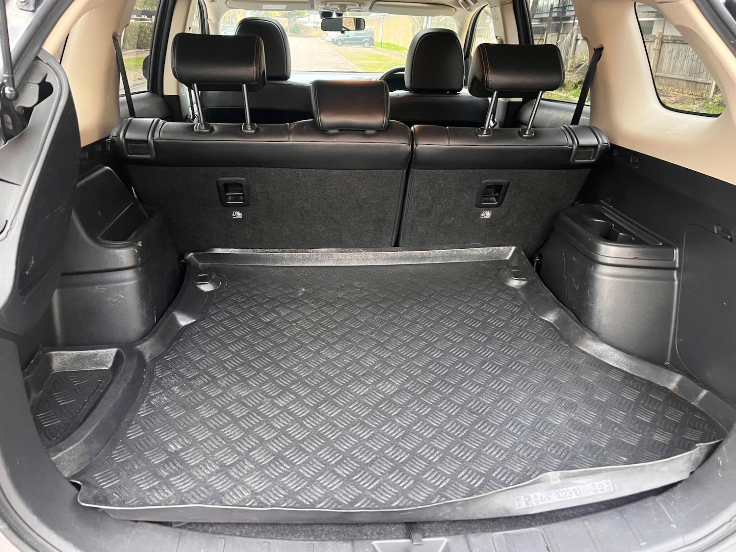 Used Mitsubishi Outlander 2015 for sale - 77084367: Photo 31