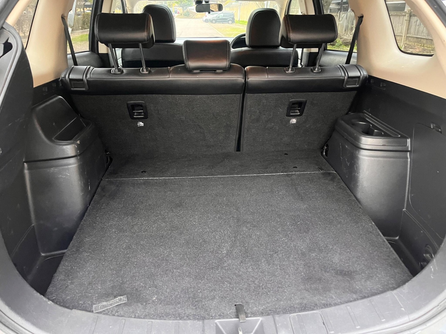 Used Mitsubishi Outlander 2015 for sale - 77084367: Photo 7