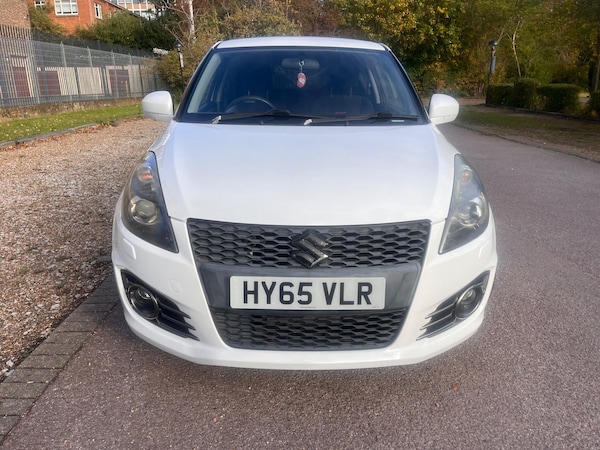 Used Suzuki Swift 2015 for sale - 76189377: Photo 11