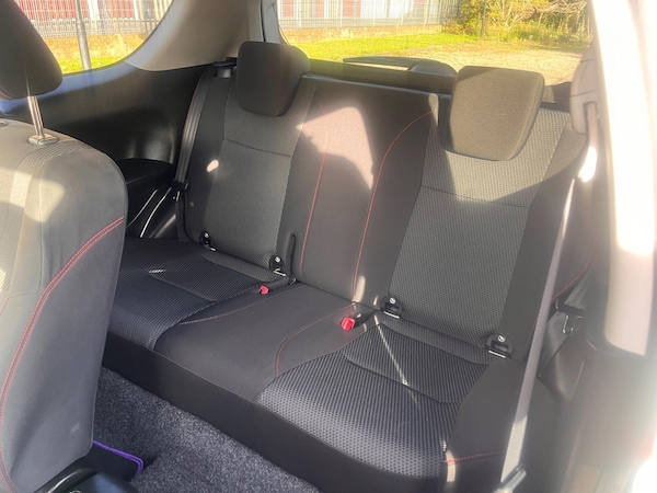 Used Suzuki Swift 2015 for sale - 76189377: Photo 29