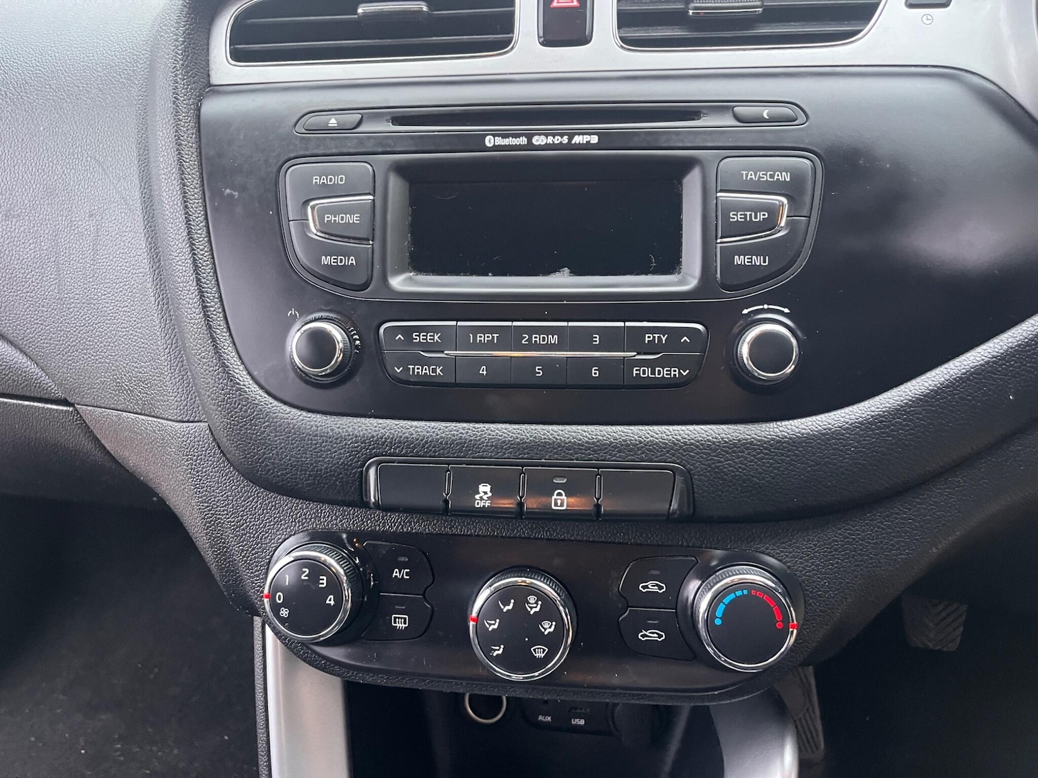 Used Kia Ceed 2015 for sale - 77386664: Photo 34