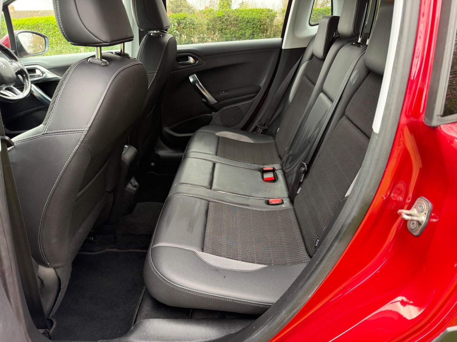 Used Peugeot 2008 2016 for sale - 78072658: Photo 19