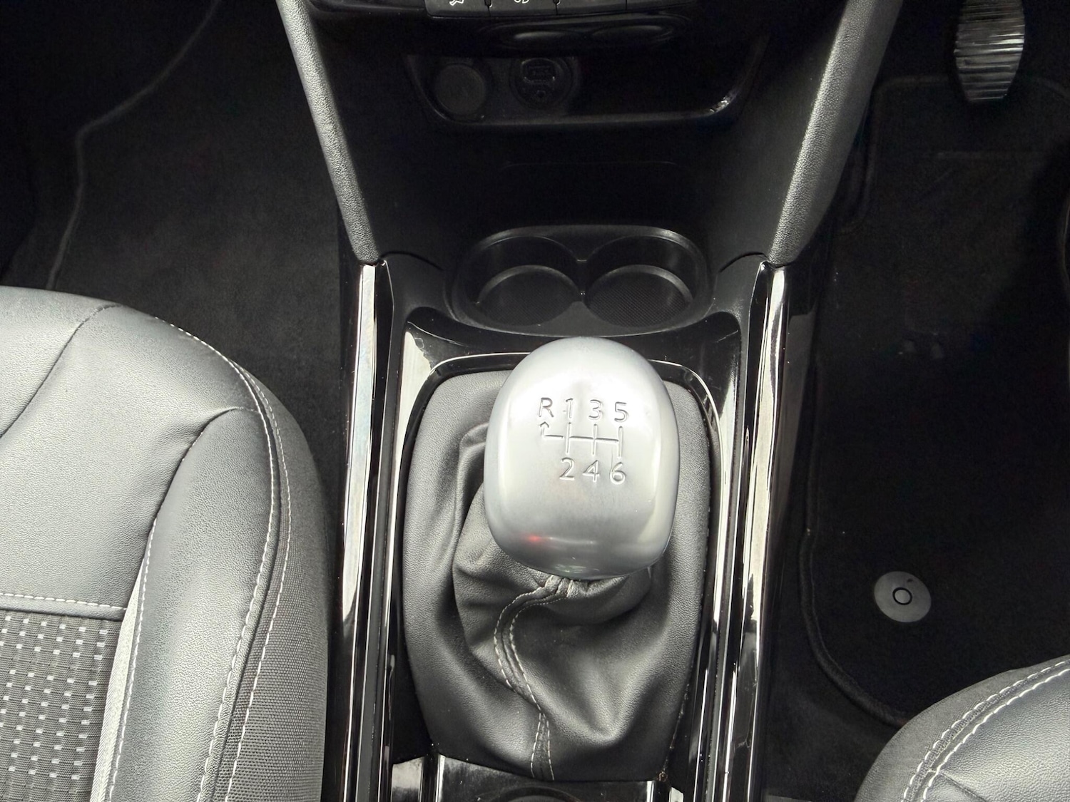 Used Peugeot 2008 2016 for sale - 78072658: Photo 39