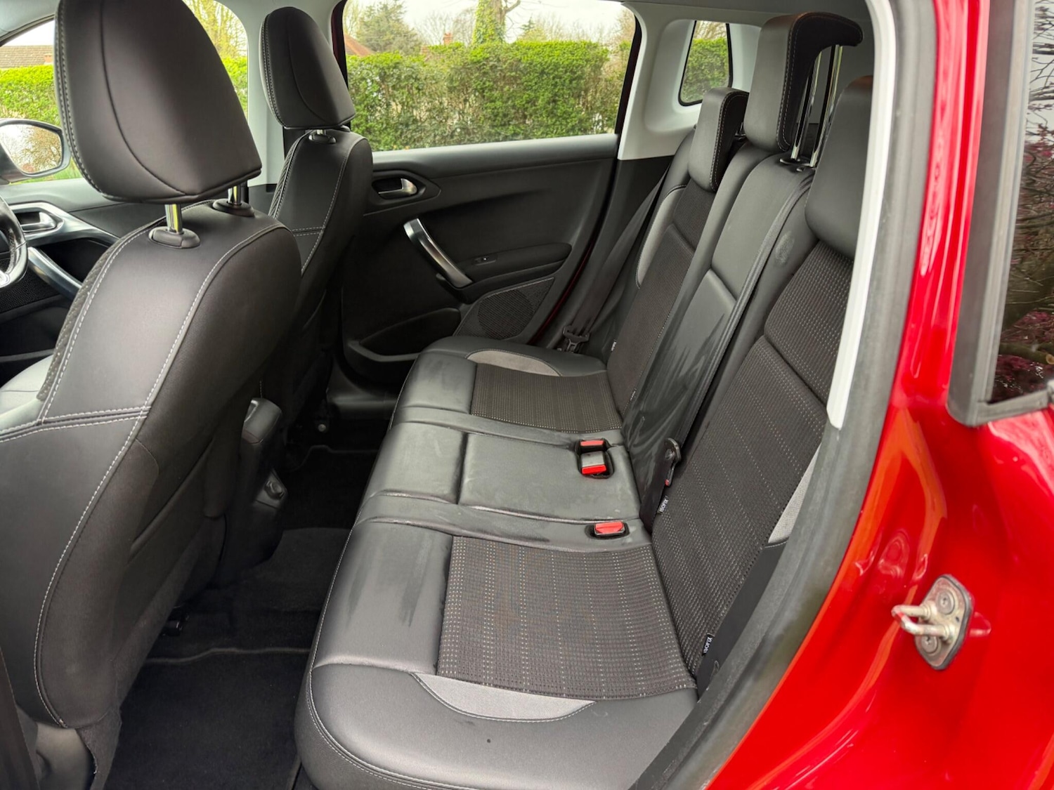 Used Peugeot 2008 2016 for sale - 78072658: Photo 7