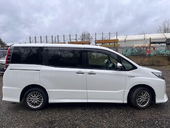 Used Toyota Voxy 2019 for sale - 78319274: Photo