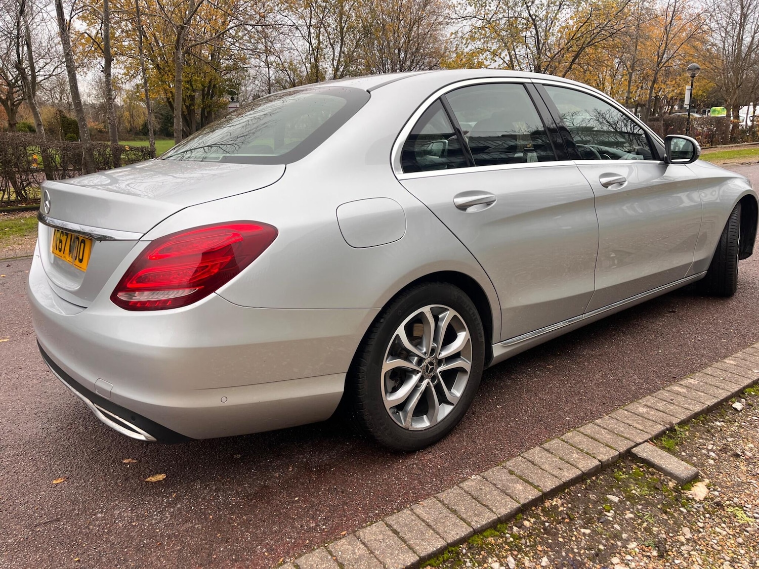 Used Mercedes-Benz C Class 2017 for sale - 76886822: Photo 15