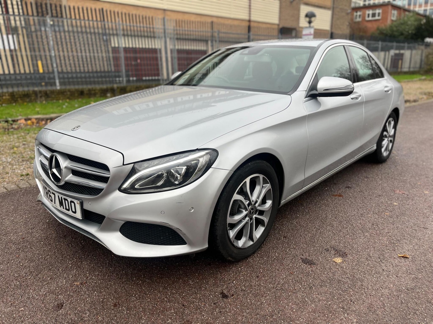 Used Mercedes-Benz C Class 2017 for sale - 76886822: Photo 24