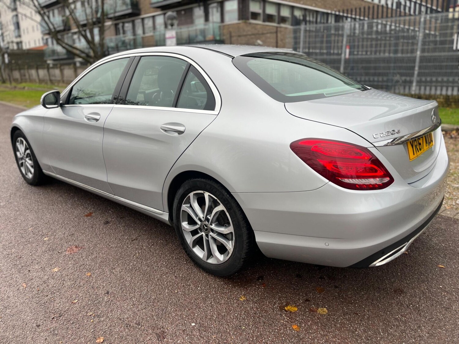 Used Mercedes-Benz C Class 2017 for sale - 76886822: Photo 31