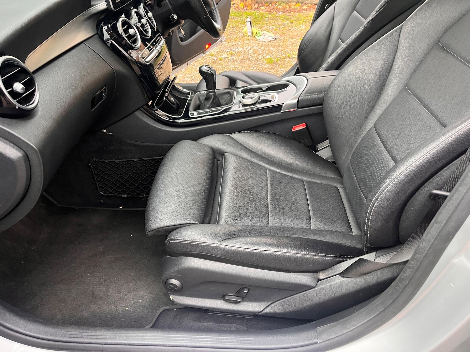 Used Mercedes-Benz C Class 2017 for sale - 76886822: Photo 8