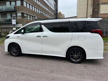 Used Toyota Alphard 2020 for sale - 73540711: Photo