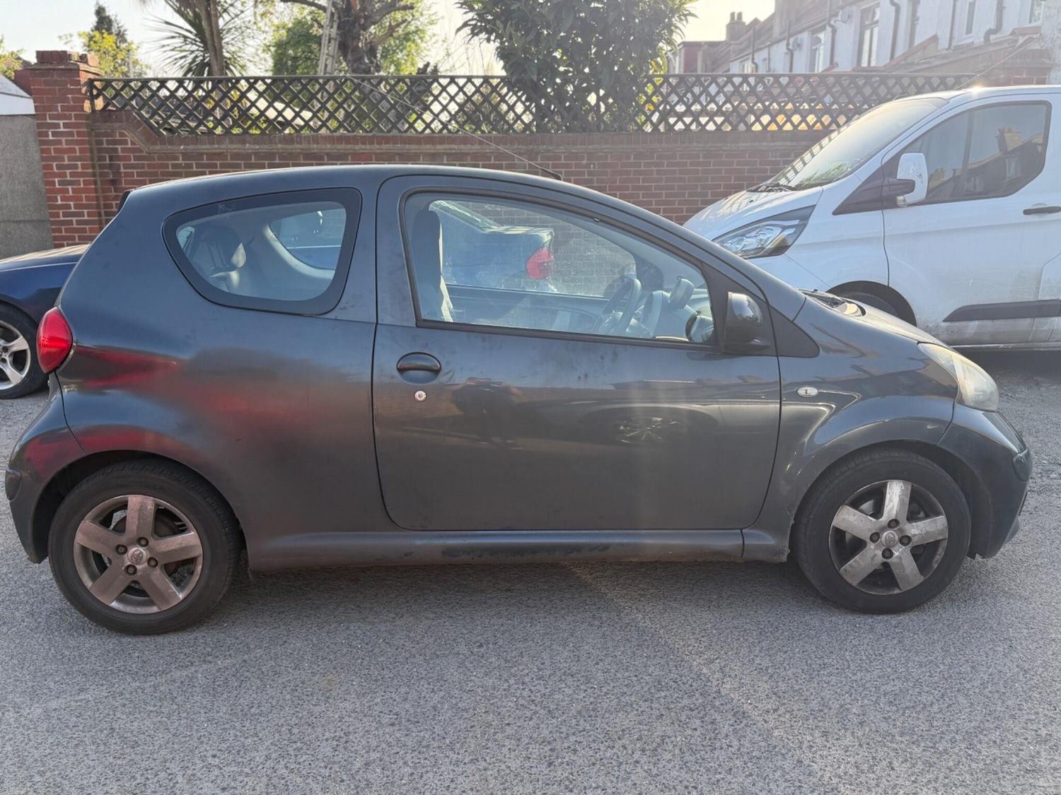 Used Toyota AYGO 2006 for sale - 78171313: Photo 2
