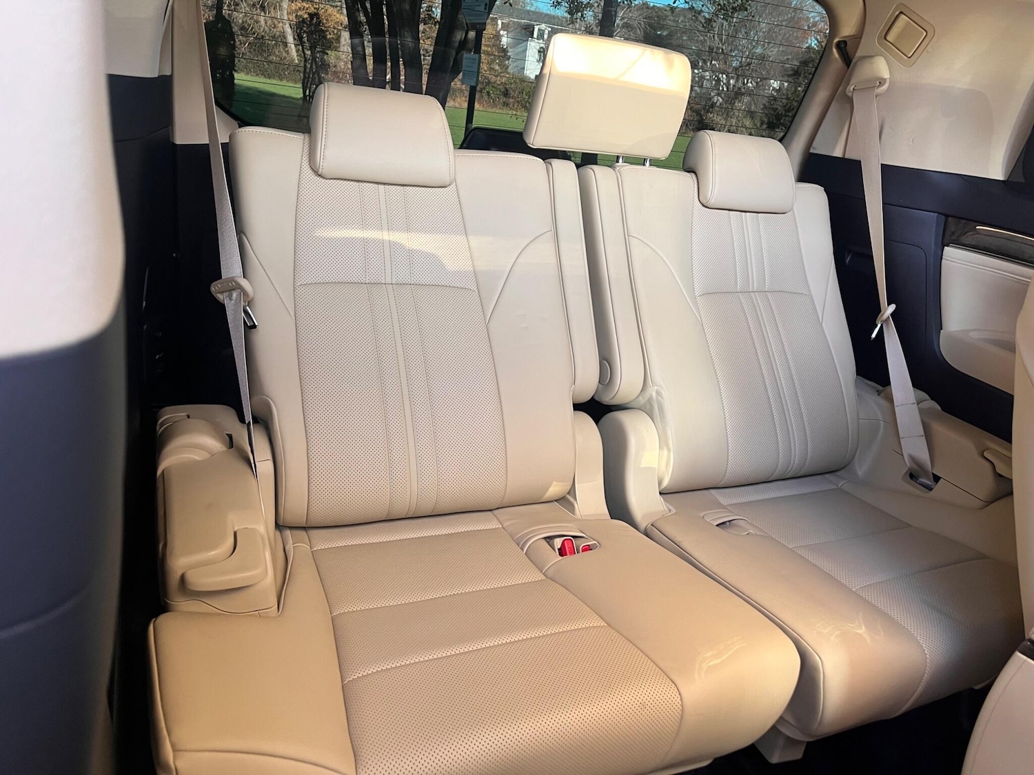 Used Toyota Alphard for sale - 76800813: Photo 11