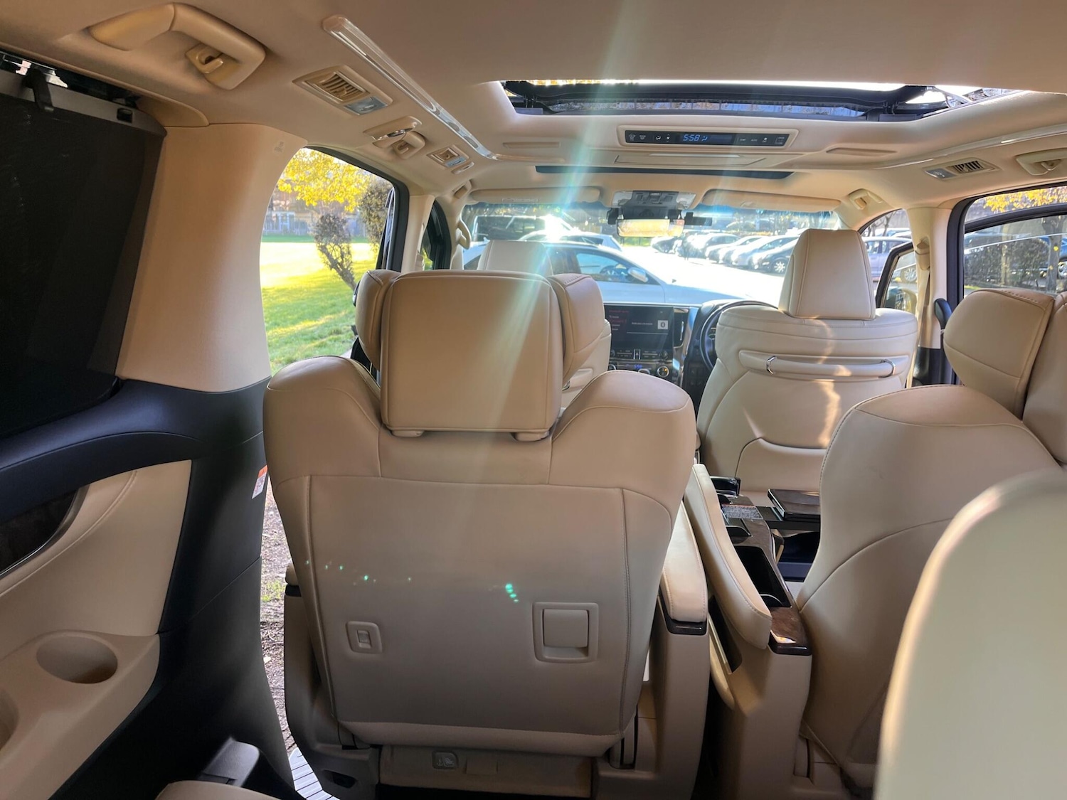 Used Toyota Alphard for sale - 76800813: Photo 57