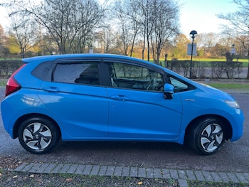 Used Honda Jazz 2013 for sale - 77015581: Photo