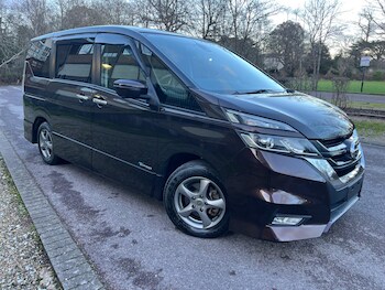 Used Nissan Serena 2017 for sale - 77267081: Photo