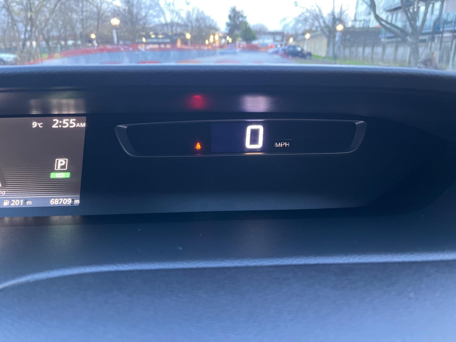 Used Nissan Serena for sale - 77267081: Photo 39