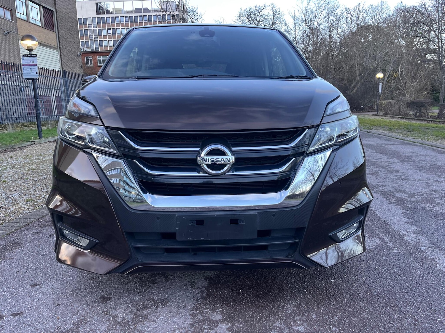 Used Nissan Serena for sale - 77267081: Photo 48