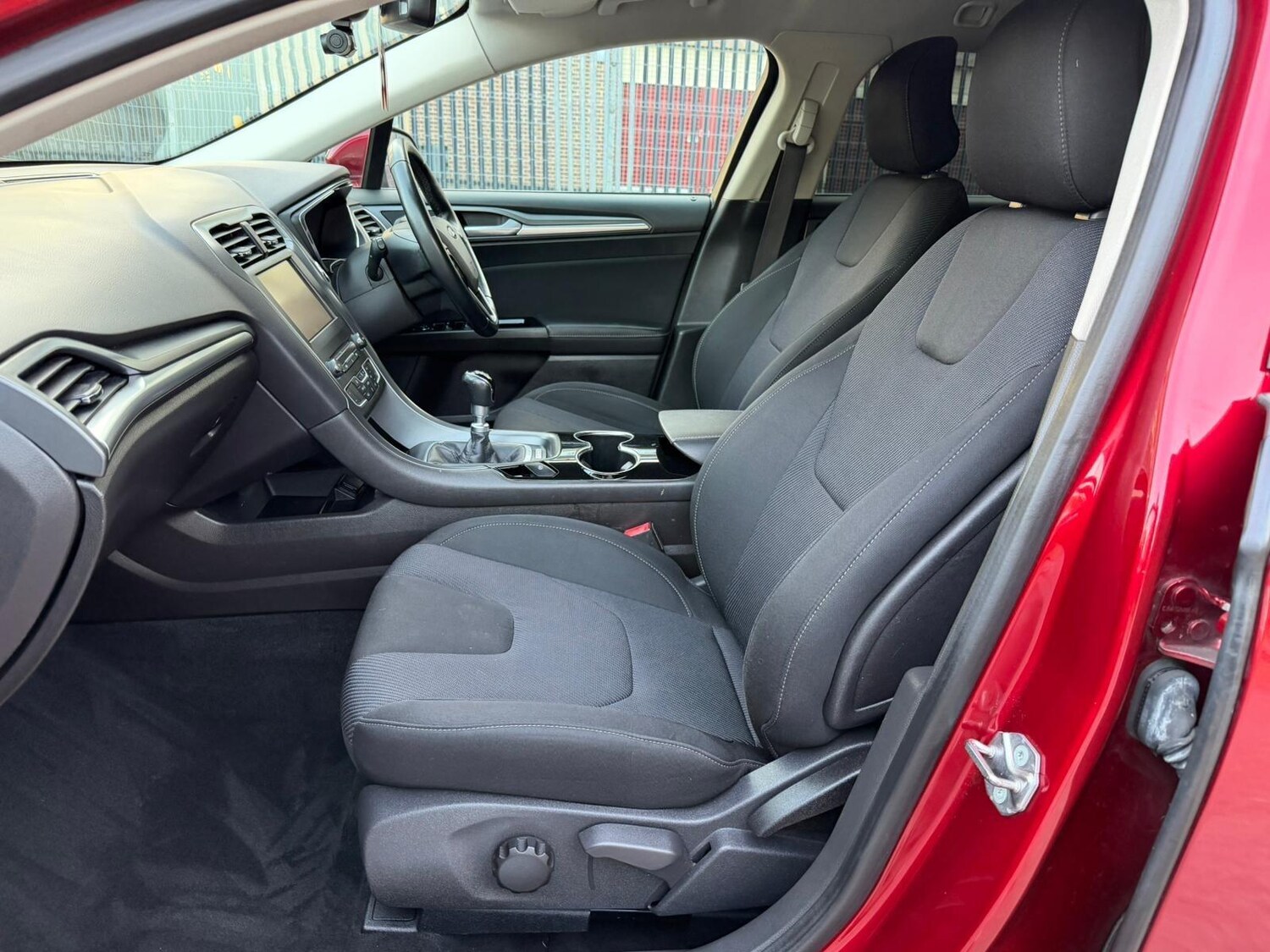 Used Ford Mondeo for sale - 78141414: Photo 42