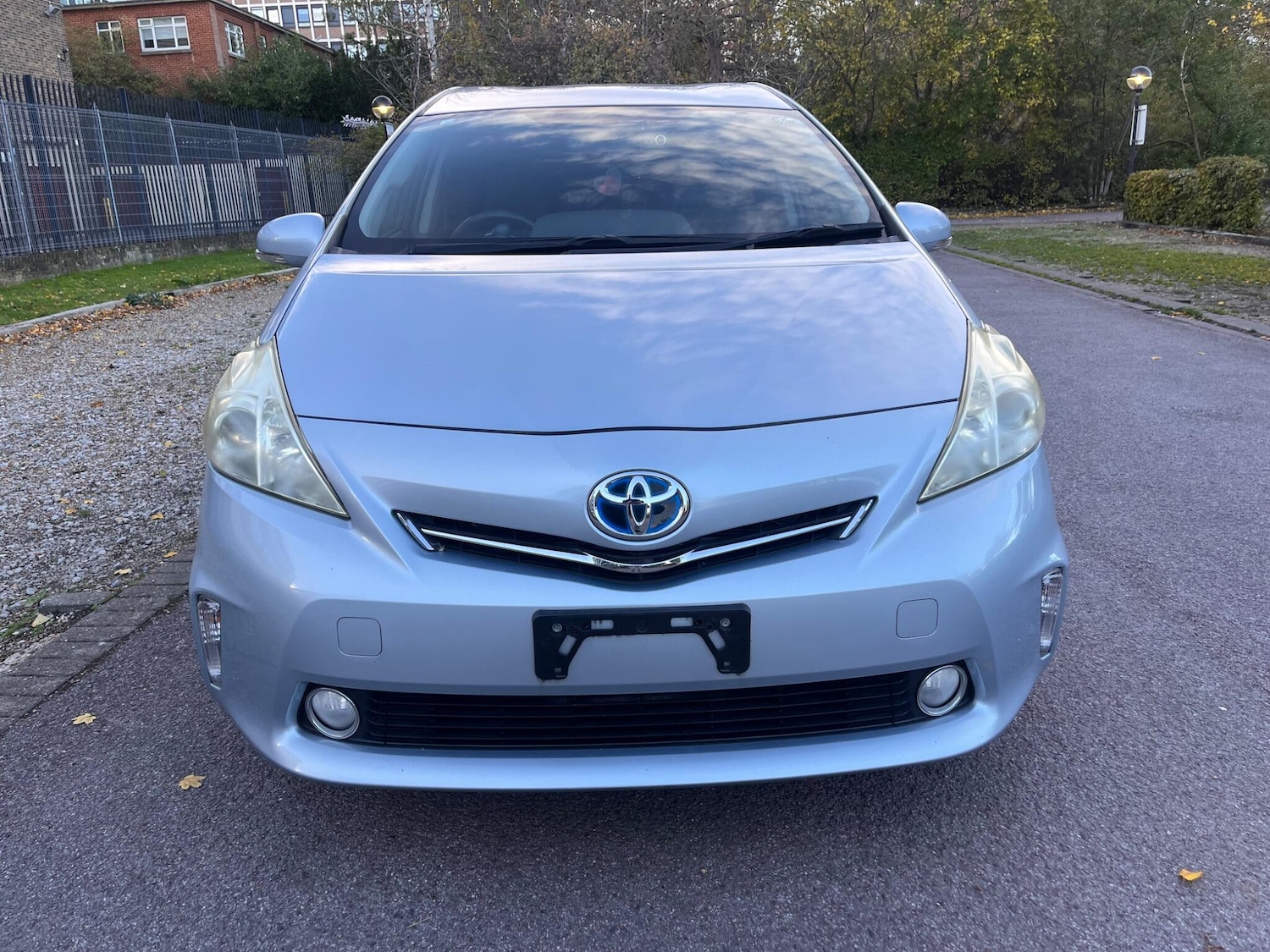 Used Toyota Prius+ for sale - 76476441: Photo 11