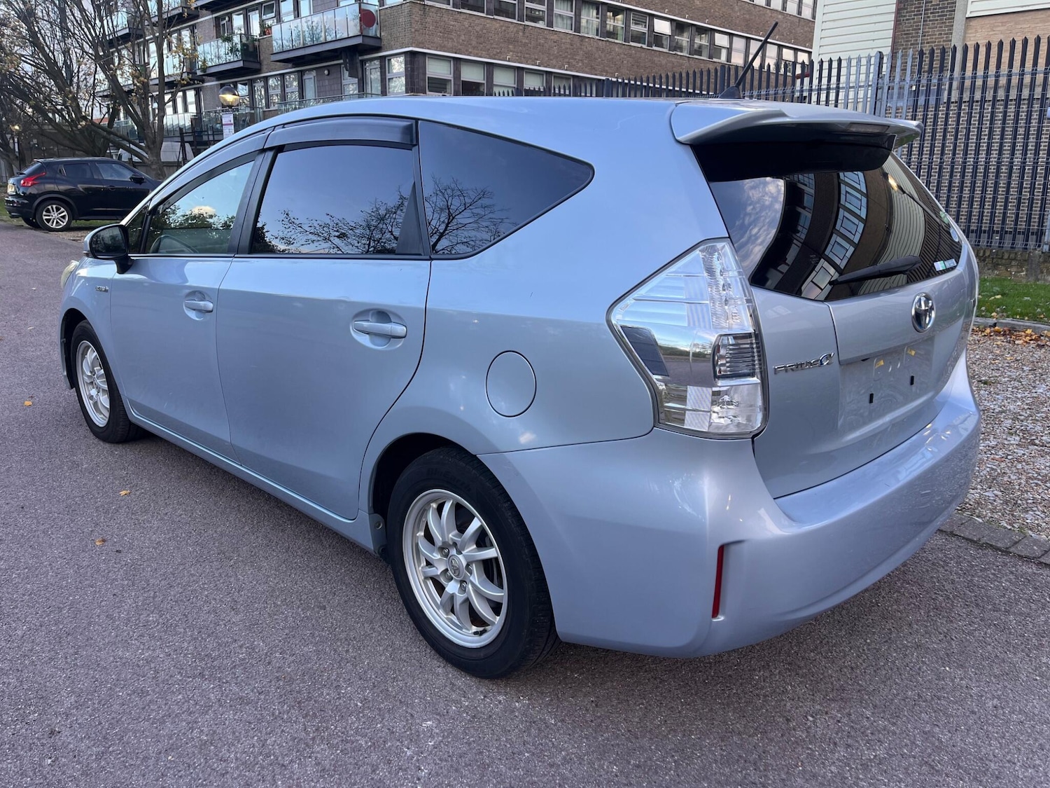 Used Toyota Prius+ for sale - 76476441: Photo 20