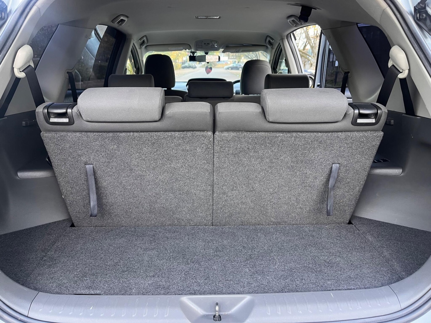 Used Toyota Prius+ for sale - 76476441: Photo 33