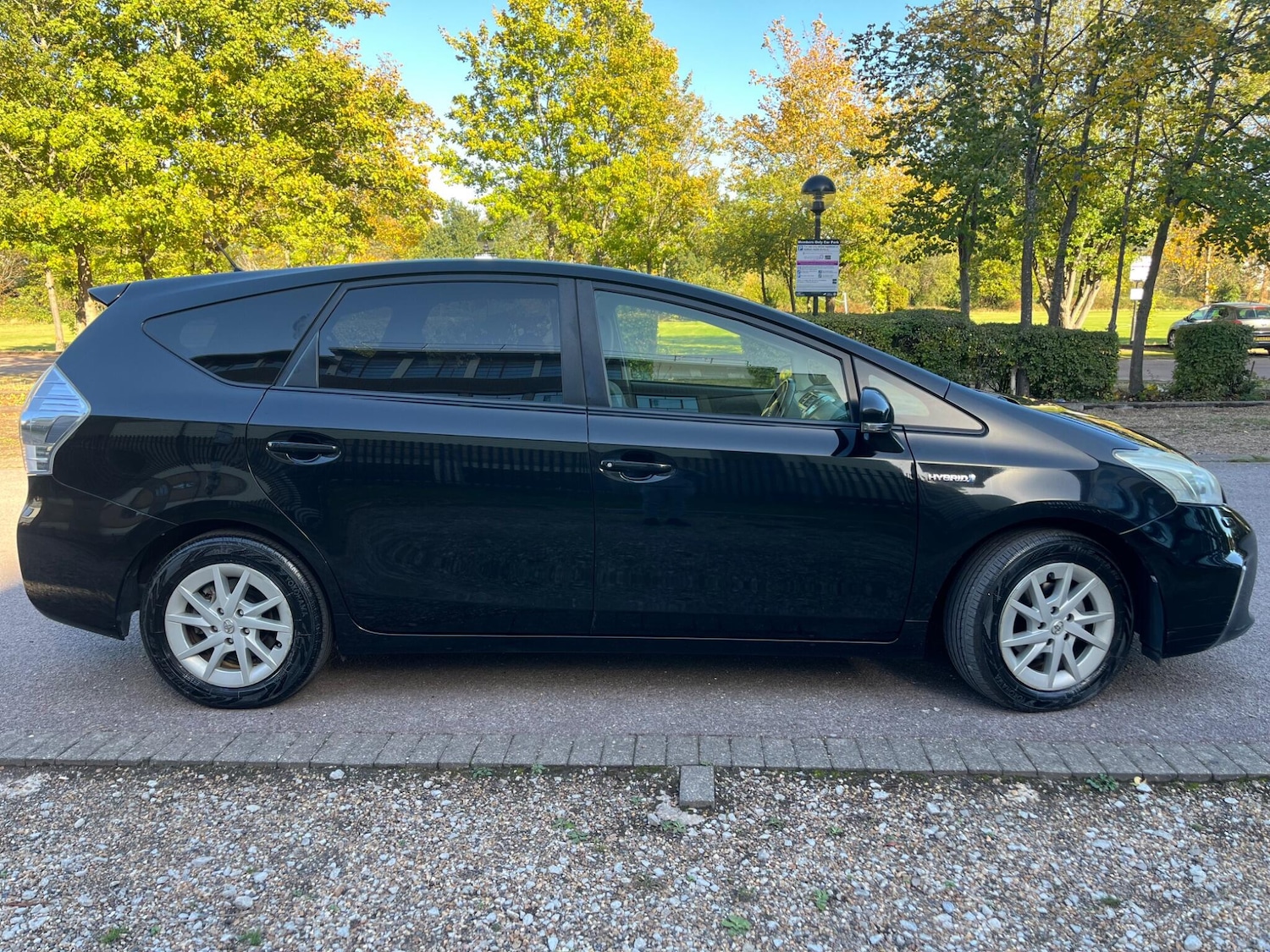 Used Toyota Prius+ for sale - 76432247: Photo 51