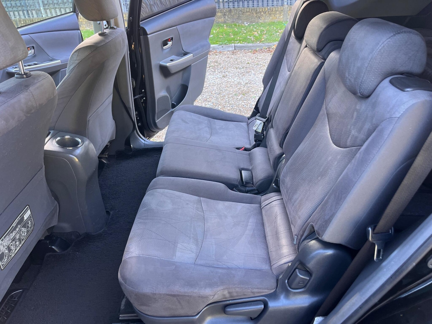 Used Toyota Prius+ for sale - 76432247: Photo 9