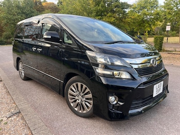 Used Toyota Vellfire 2013 for sale - 75614043: Photo
