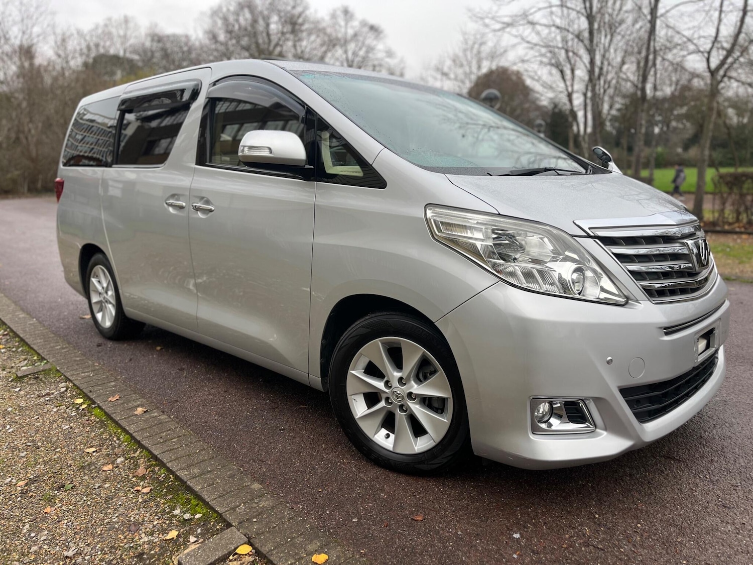 Used Toyota Alphard for sale - 77021153: Photo 10