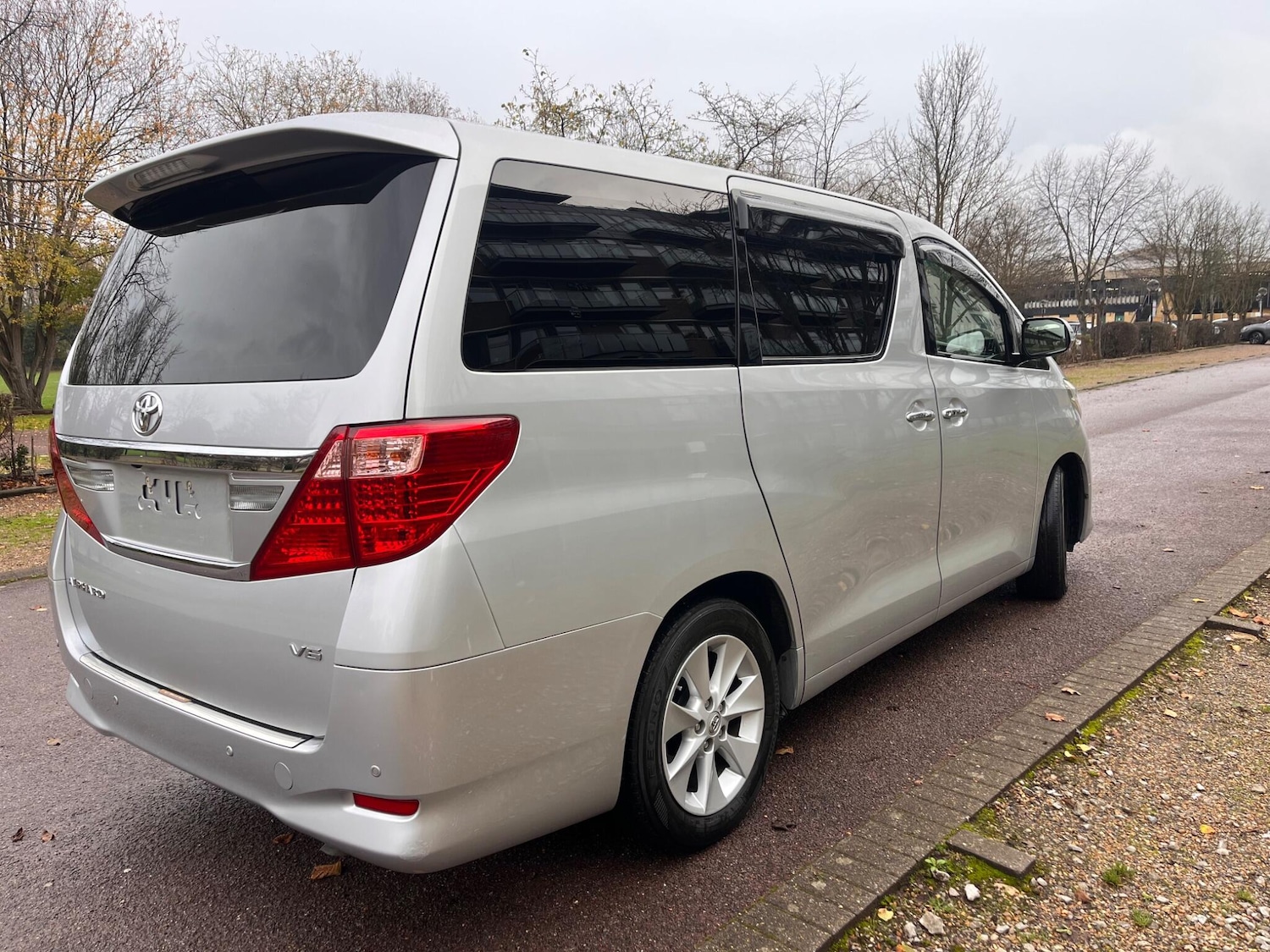 Used Toyota Alphard for sale - 77021153: Photo 12