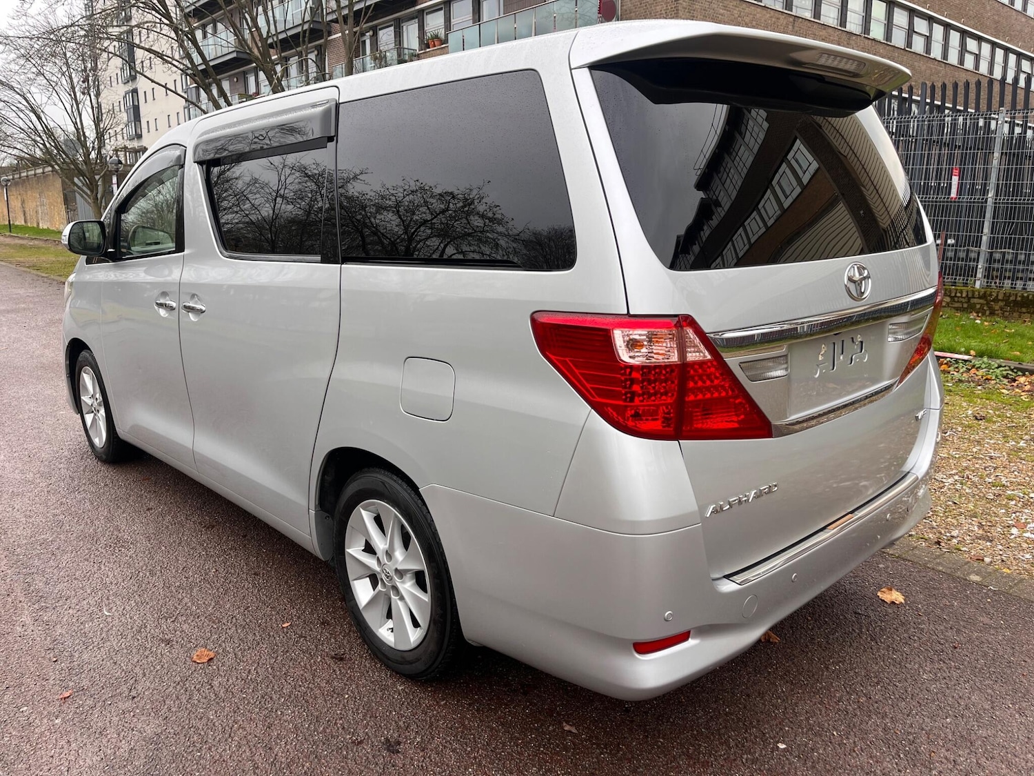 Used Toyota Alphard for sale - 77021153: Photo 25