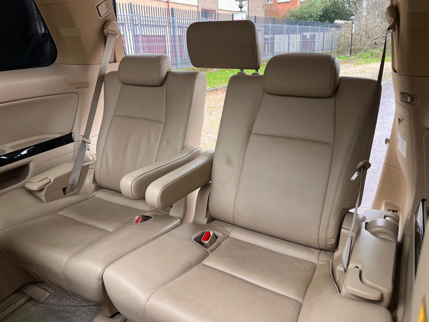 Used Toyota Alphard for sale - 77021153: Photo 42