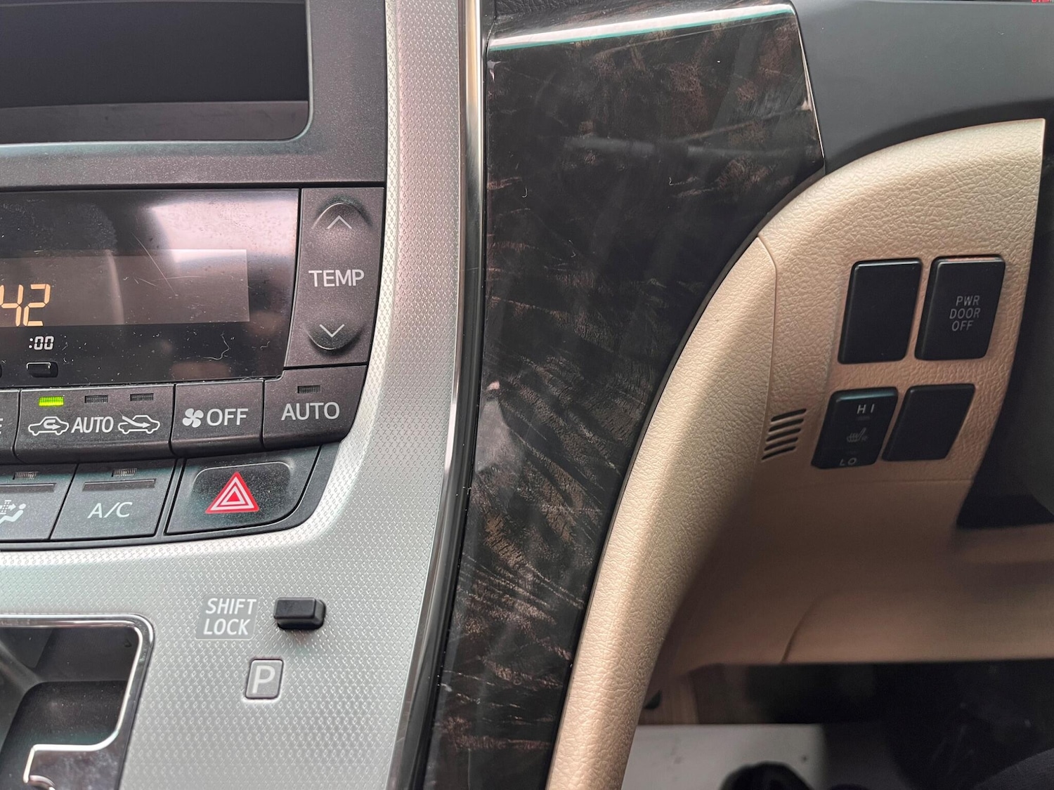 Used Toyota Alphard for sale - 77021153: Photo 54