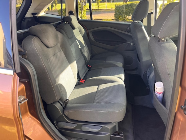 Used Ford Grand C-Max 2012 for sale - 76215505: Photo 8
