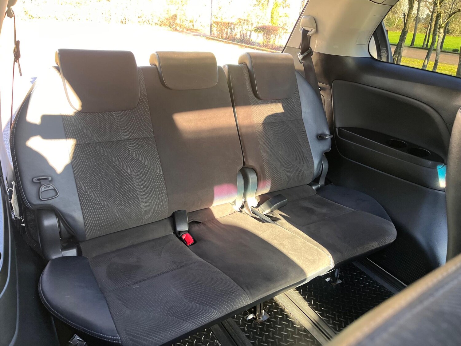 Used Toyota Estima 2025 for sale - 77427577: Photo 46