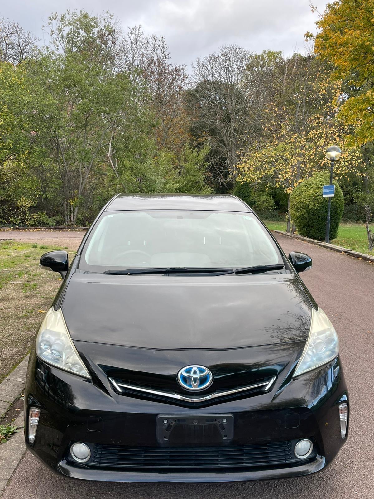 Used Toyota Prius+ for sale - 76457943: Photo 10