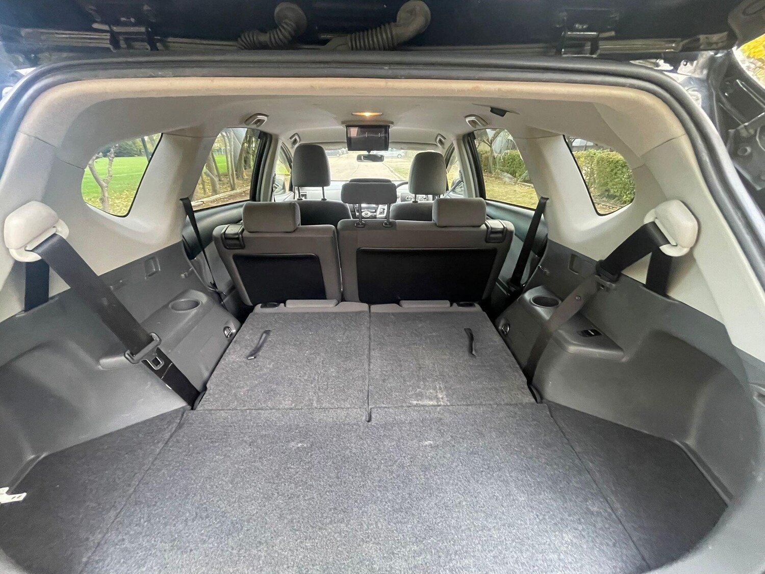 Used Toyota Prius+ for sale - 76457943: Photo 8