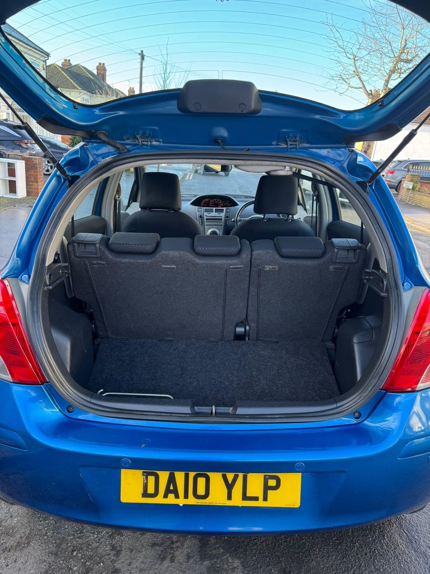 Used Toyota Yaris 2010 for sale - 77351958: Photo 13