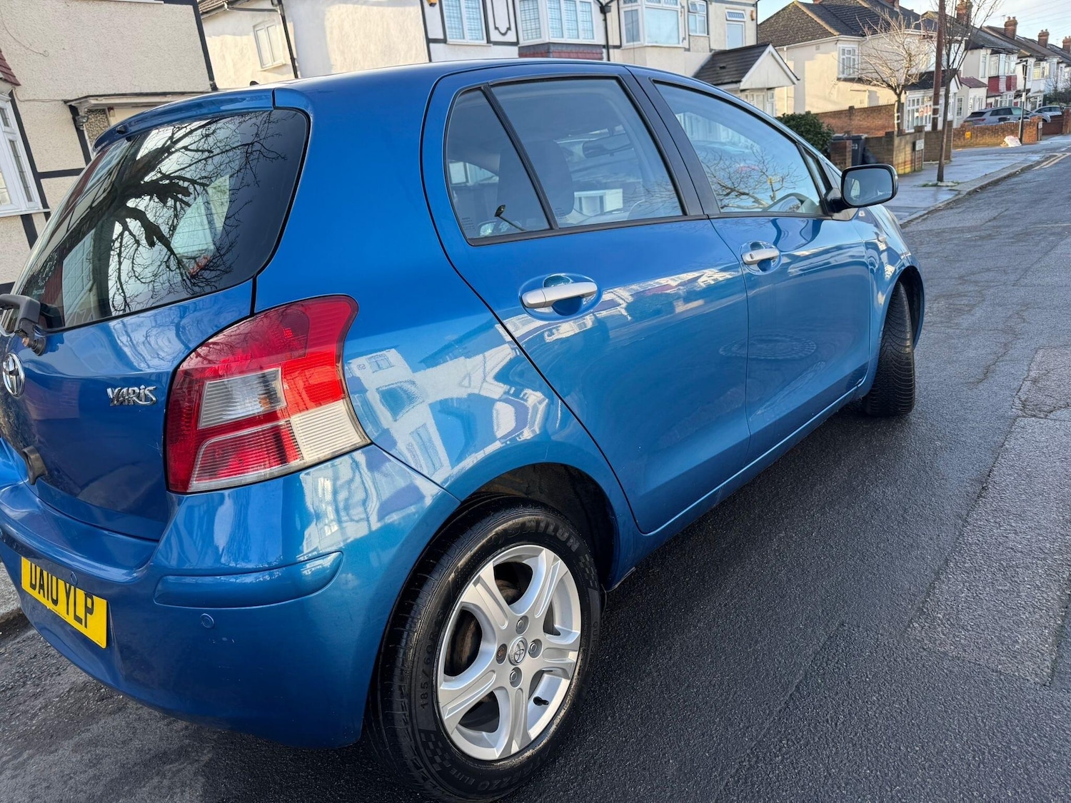 Used Toyota Yaris 2010 for sale - 77351958: Photo 2