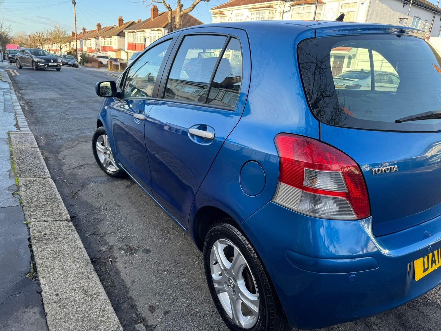 Used Toyota Yaris 2010 for sale - 77351958: Photo 4