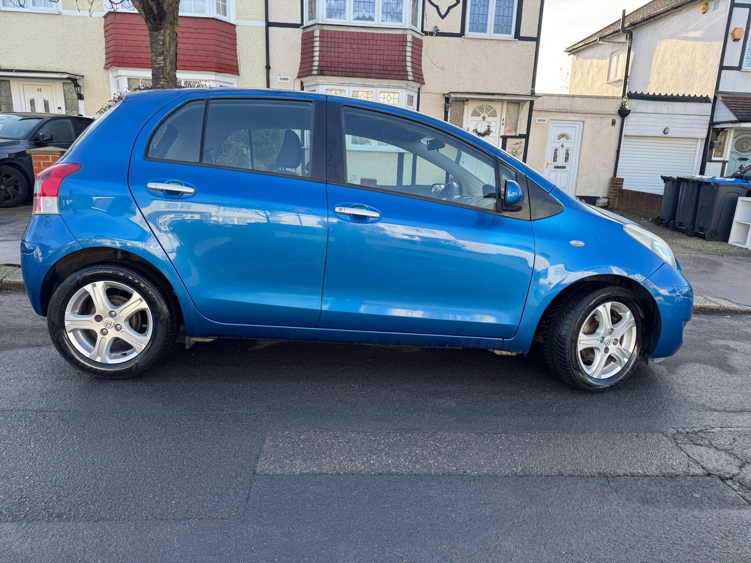 Used Toyota Yaris 2010 for sale - 77351958: Photo 9