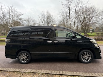 Used Toyota Vellfire 2013 for sale - 77427573: Photo