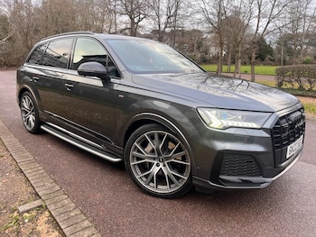 Used Audi Q7 2022 for sale - 77753123: Photo