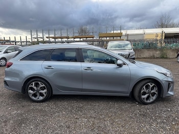 Used Kia Ceed 2019 for sale - 78019235: Photo