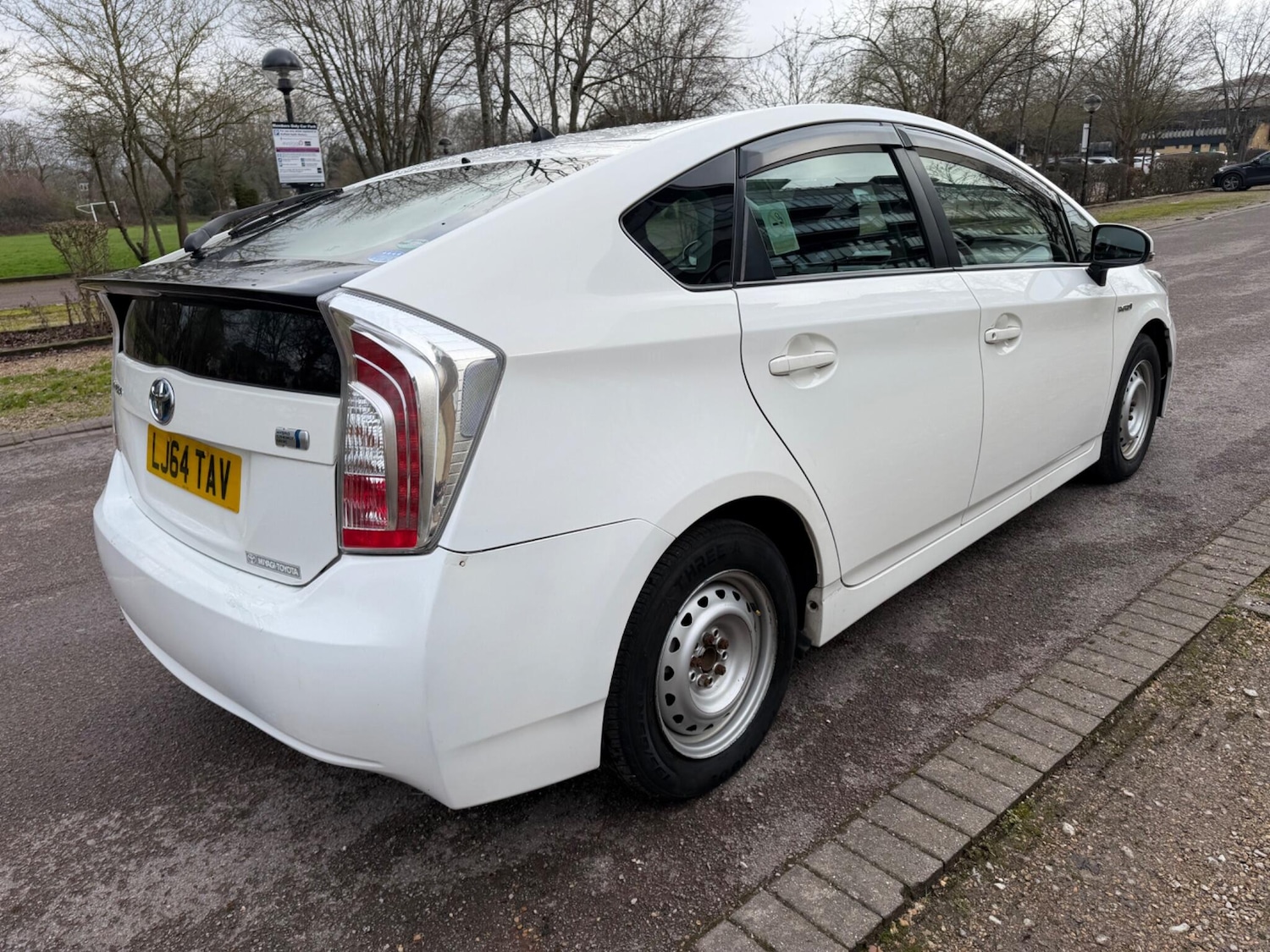 Used Toyota Prius 2019 for sale - 77993665: Photo 28