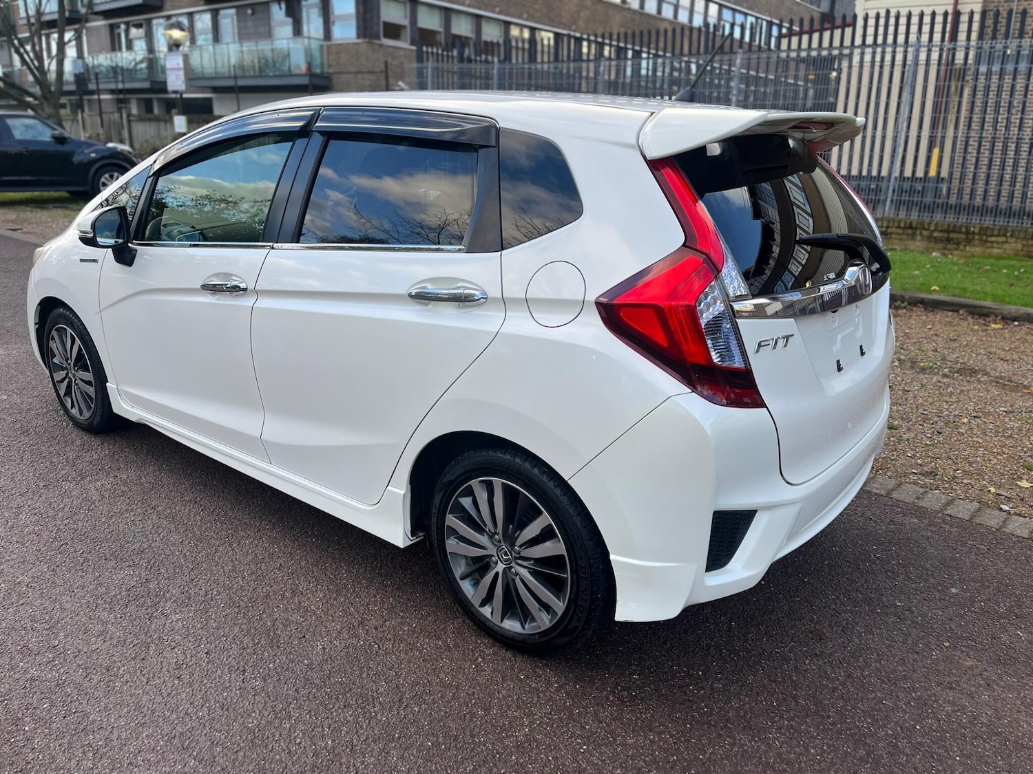 Used Honda Fit for sale - 76671545: Photo 21
